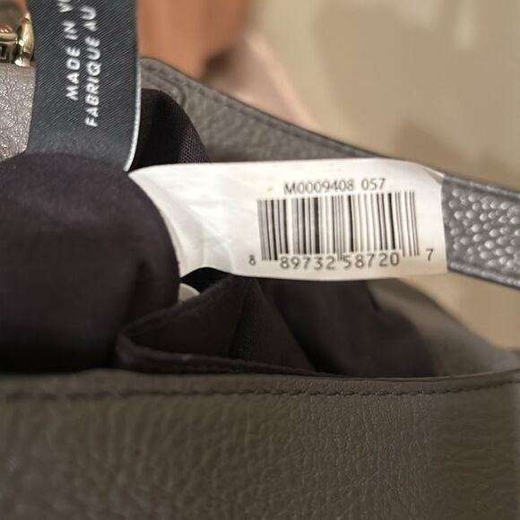 Marc by Marc Jacobs grey leather pebbled crossbody purse - Picture 15 of 16